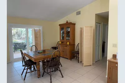 404 NE Camelot Drive, Port Saint Lucie, FL 34983 - Photo 8