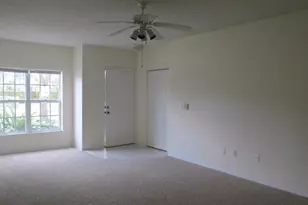 10282 Fox Trail Rd S, West Palm Beach, FL 33411 - Photo 2