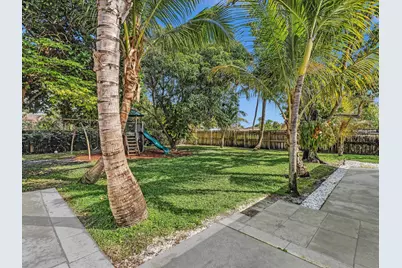 607 W Perry Street, Lantana, FL 33462 - Photo 44