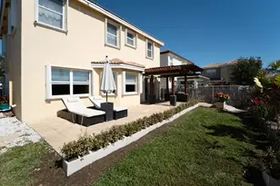 3944 Crescent Creek Dr, Coconut Creek, FL 33073 - Photo 40