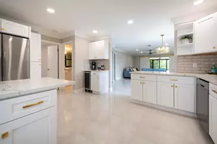 8535 Casa Del Lago, Boca Raton, FL 33433 - Photo 4