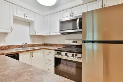 391 SE 19th Avenue SE #7, Pompano Beach, FL 33060 - Photo 8