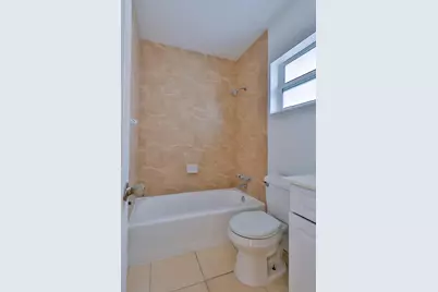 391 SE 19th Avenue SE #7, Pompano Beach, FL 33060 - Photo 10