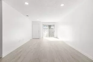 5320 SE 28th Ln, Ocala, FL 34480 - Photo 2