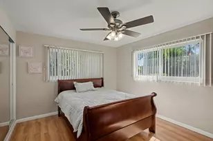 530 Australian Cir, West Palm Beach, FL 33403 - Photo 10