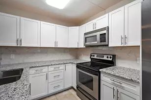 3098 SW Sunset Trace Cir, Palm City, FL 34990 - Photo 2