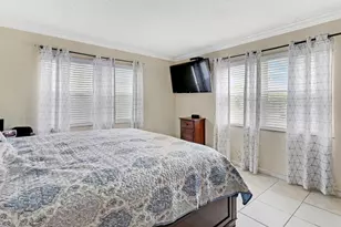 760 SE 2nd Ave, Deerfield Beach, FL 33441 - Photo 12