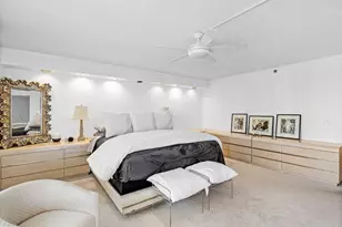 2427 Presidential Way, West Palm Beach, FL 33401 - Photo 16