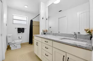 3651 Palm Dr, Riviera Beach, FL 33404 - Photo 38