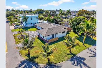 3651 Palm Drive, Riviera Beach, FL 33404 - Photo 46