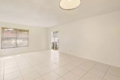 12013 Greenway Cir S #110, Royal Palm Beach, FL 33411 - Photo 18