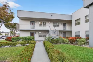 292 Piedmont G, Delray Beach, FL 33484 - Photo 2