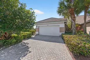 6862 Swansea Ln, Boynton Beach, FL 33472 - Photo 2