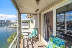 2600 Diana Dr, Hallandale Beach, FL 33009 - Photo 2