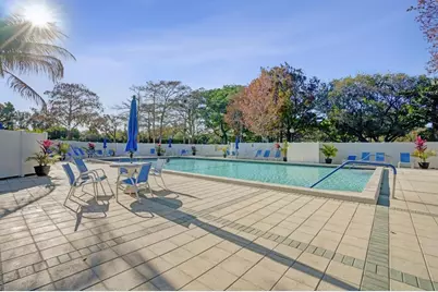 2334 S Cypress Bend Drive #907, Pompano Beach, FL 33069 - Photo 6