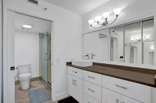 2334 S Cypress Bend Dr, Pompano Beach, FL 33069 - Photo 12