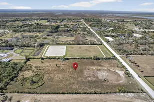 16296 Deer Path Ln, Wellington, FL 33470 - Photo 32