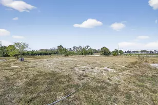16296 Deer Path Ln, Wellington, FL 33470 - Photo 10