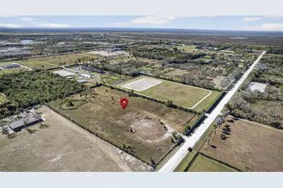 16296 Deer Path Lane, Wellington, FL 33470 - Photo 32