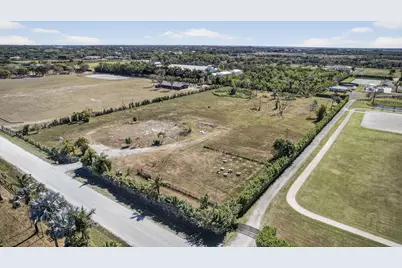 16296 Deer Path Lane, Wellington, FL 33470 - Photo 36