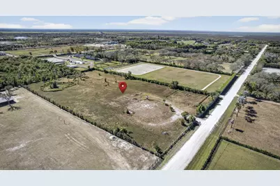 16296 Deer Path Lane, Wellington, FL 33470 - Photo 34