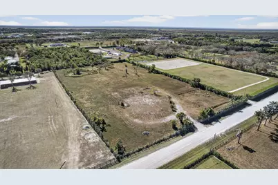 16296 Deer Path Lane, Wellington, FL 33470 - Photo 34