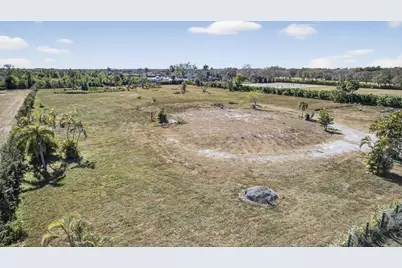 16296 Deer Path Lane, Wellington, FL 33470 - Photo 38