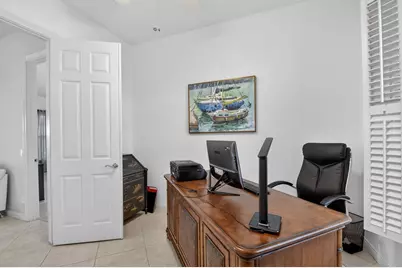 7139 Crystal Lake Drive, West Palm Beach, FL 33411 - Photo 14