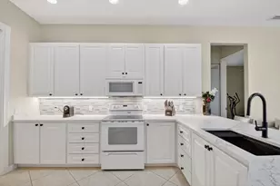 7139 Crystal Lake Dr, West Palm Beach, FL 33411 - Photo 16