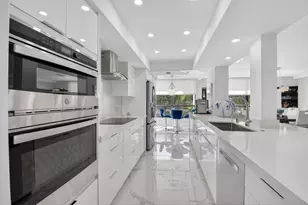 20080 Boca W Dr, Boca Raton, FL 33434 - Photo 10