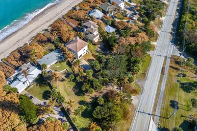 9085 S Highway A1A, Melbourne Beach, FL 32951 - Photo 10