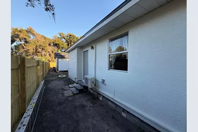 1606 S 45 Street, Tampa, FL 33619 - Photo 10