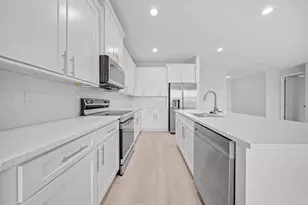 1373 SW Gastador Ave, Port Saint Lucie, FL 34953 - Photo 4