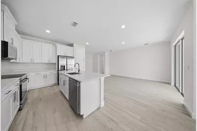 7609 Santa Clara Boulevard, Fort Pierce, FL 34951 - Photo 6