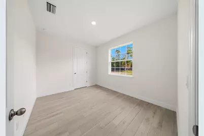 7609 Santa Clara Boulevard, Fort Pierce, FL 34951 - Photo 18