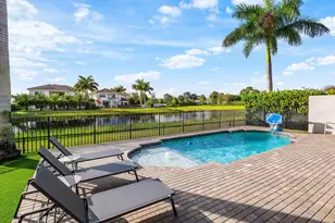 17317 Santaluce Mnr, Boca Raton, FL 33496 - Photo 36