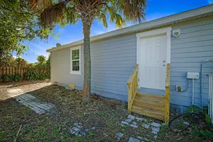 1102 19th St, West Palm Beach, FL 33407 - Photo 32