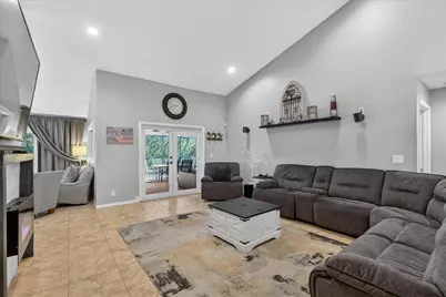 7312 NW 45th Avenue, Coconut Creek, FL 33073 - Photo 6