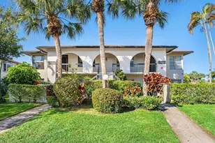 13921 Royal Palm Ct, Delray Beach, FL 33484 - Photo 2