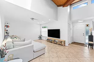 7811 Beechfern Cir, Tamarac, FL 33321 - Photo 10