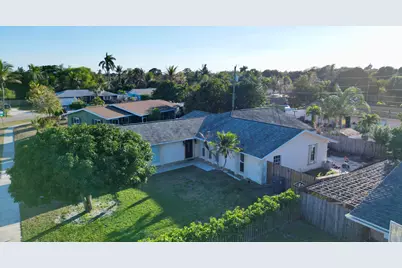 1107 Woodcrest Road W, West Palm Beach, FL 33417 - Photo 4