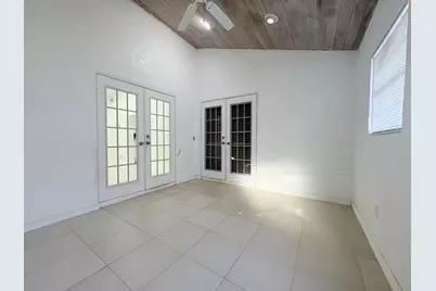 1107 Woodcrest Road W, West Palm Beach, FL 33417 - Photo 42