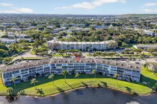 3012 Oakridge A, Deerfield Beach, FL 33442 - Photo 32