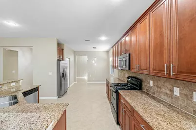 10636 Ivanhoe Lane, Wellington, FL 33414 - Photo 8