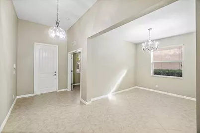 10636 Ivanhoe Lane, Wellington, FL 33414 - Photo 2