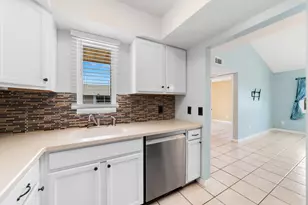 1627 SE Green Acres Cir, Port Saint Lucie, FL 34952 - Photo 10