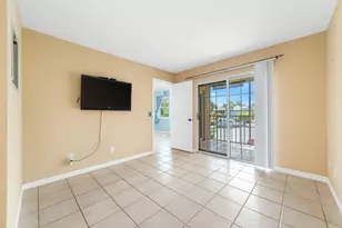 1627 SE Green Acres Cir, Port Saint Lucie, FL 34952 - Photo 18