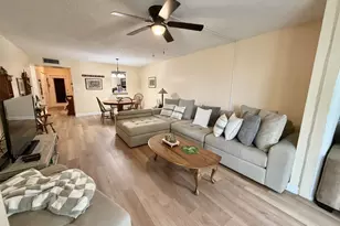 7320 Lake Cir Dr, Margate, FL 33063 - Photo 10