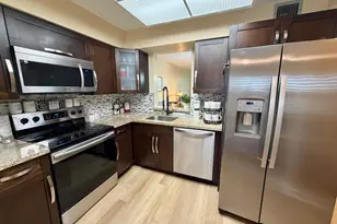 7320 Lake Cir Dr, Margate, FL 33063 - Photo 2