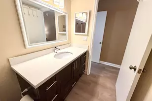 7320 Lake Cir Dr, Margate, FL 33063 - Photo 20